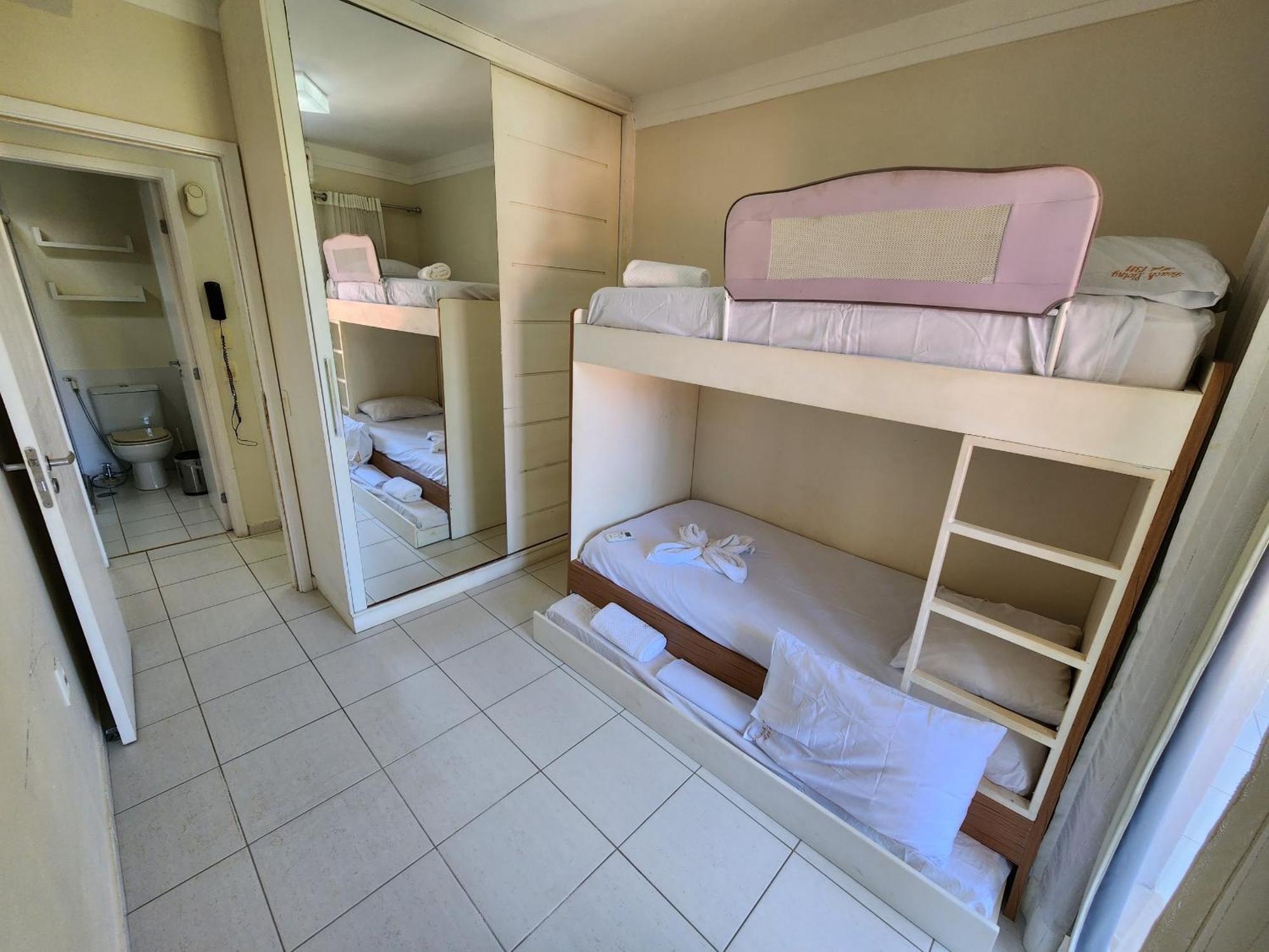 אקווירז Beach Living - Apt Com 2 Quartos - Pe Na Areia מראה חיצוני תמונה